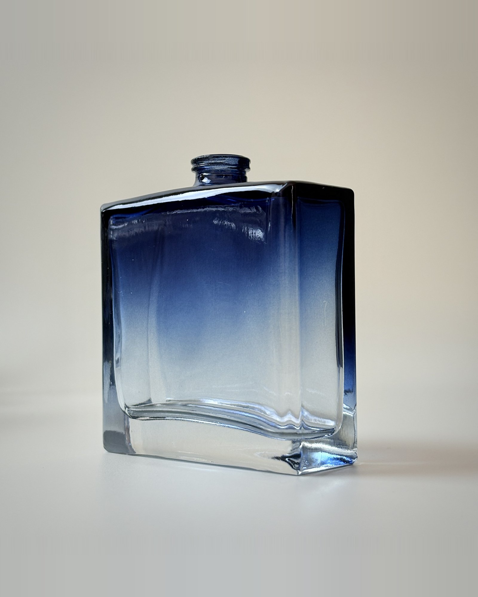 50ml 100ml Clear to Blue Gradient Rectangular Perfume Glass Bottle | GP056 - Image 3